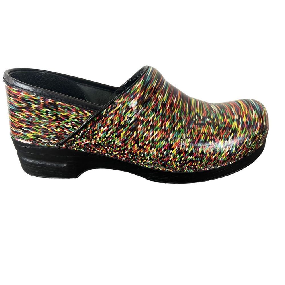 Dansko Clogs Size 10.5/11